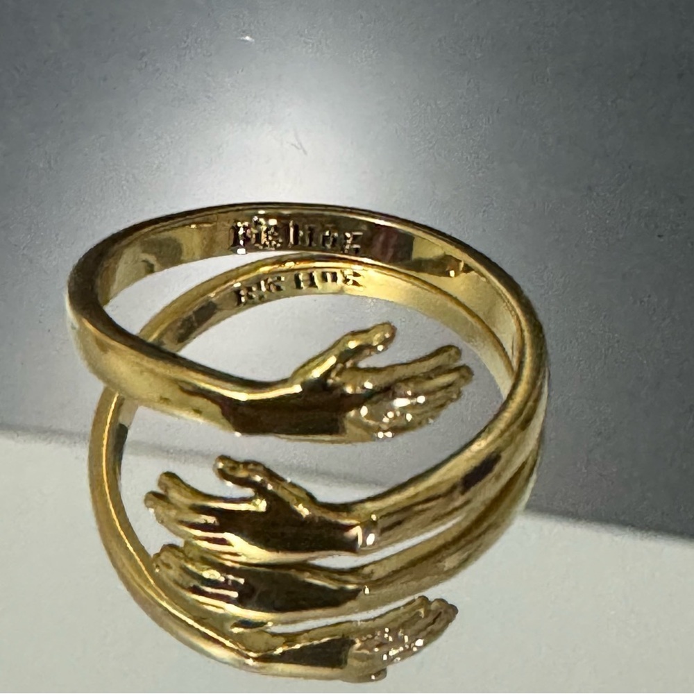 “Big Hug” FRIENDSHIP Hug Rings for Women Girls Hugging Hands Ring Adjustable